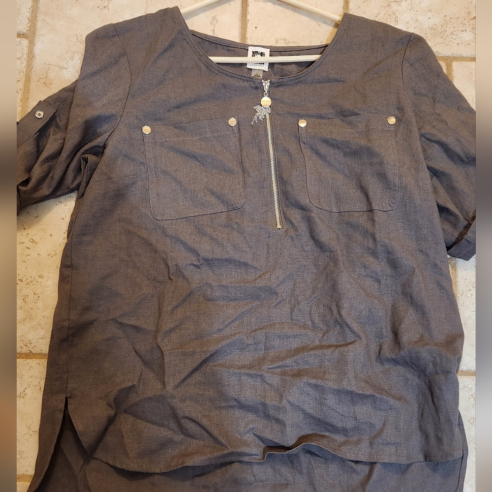 NWT Anne Klein Gray 3/4 Sleeve Tunic Top with Zip Detail